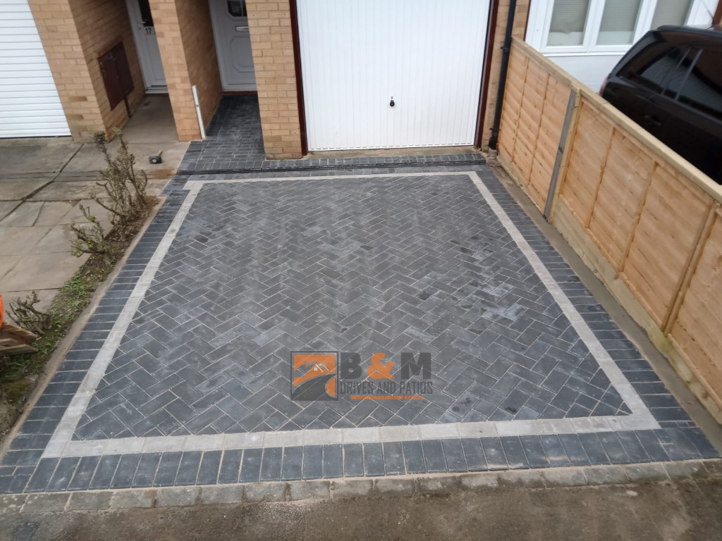 Charcoal Block Paved Driveway in Oldbrook, Milton Keynes