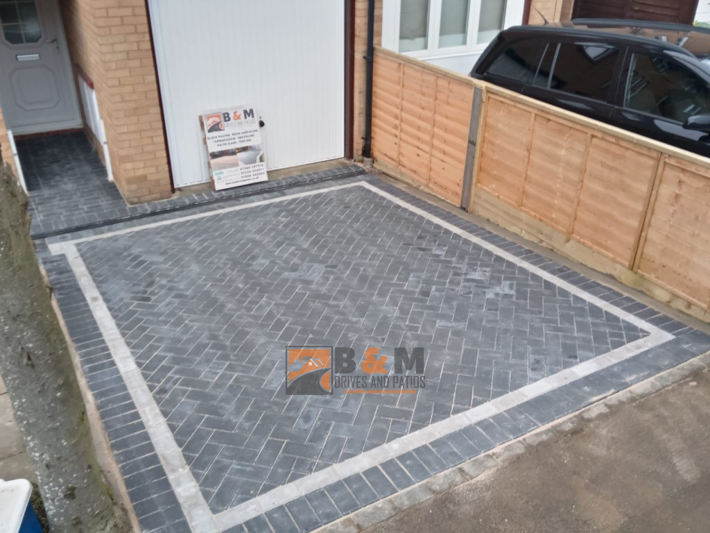 Charcoal Block Paved Driveway in Oldbrook, Milton Keynes